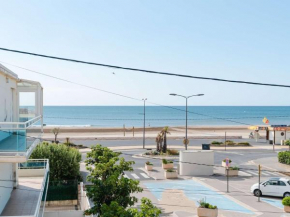 Studio cabine à 20m de la plage avec balcon et parking à Narbonne-Plage - FR-1-409-140